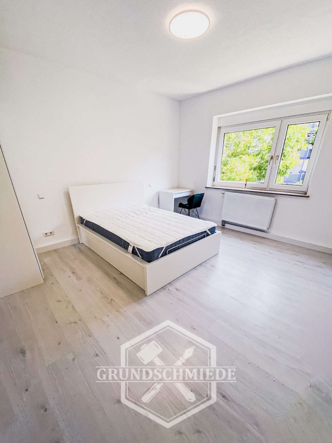 Möbliertes Zimmer in 3 er WG, 70374 Bad Cannstatt, Zimmer